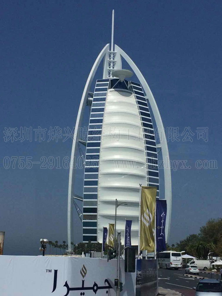 燁興膜結(jié)構(gòu)承接的廣州新塘?xí)b飾景觀(guān)膜結(jié)構(gòu)順利竣工