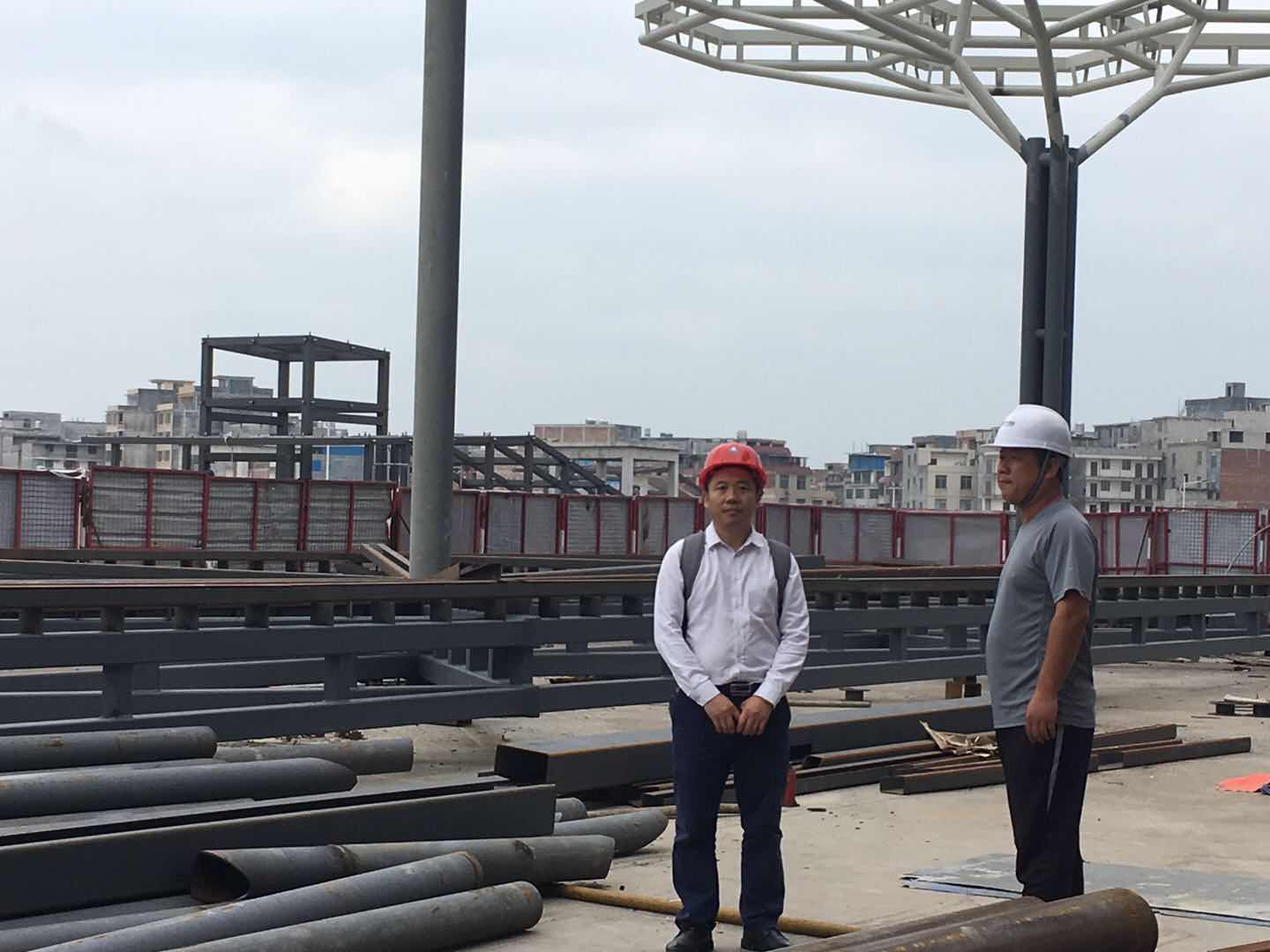 踏遍工地每一角落，激勵(lì)每一寸心靈
