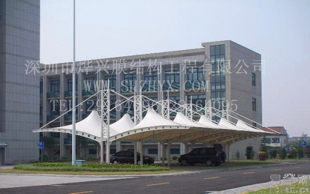 膜結(jié)構(gòu)車(chē)棚的應(yīng)用性